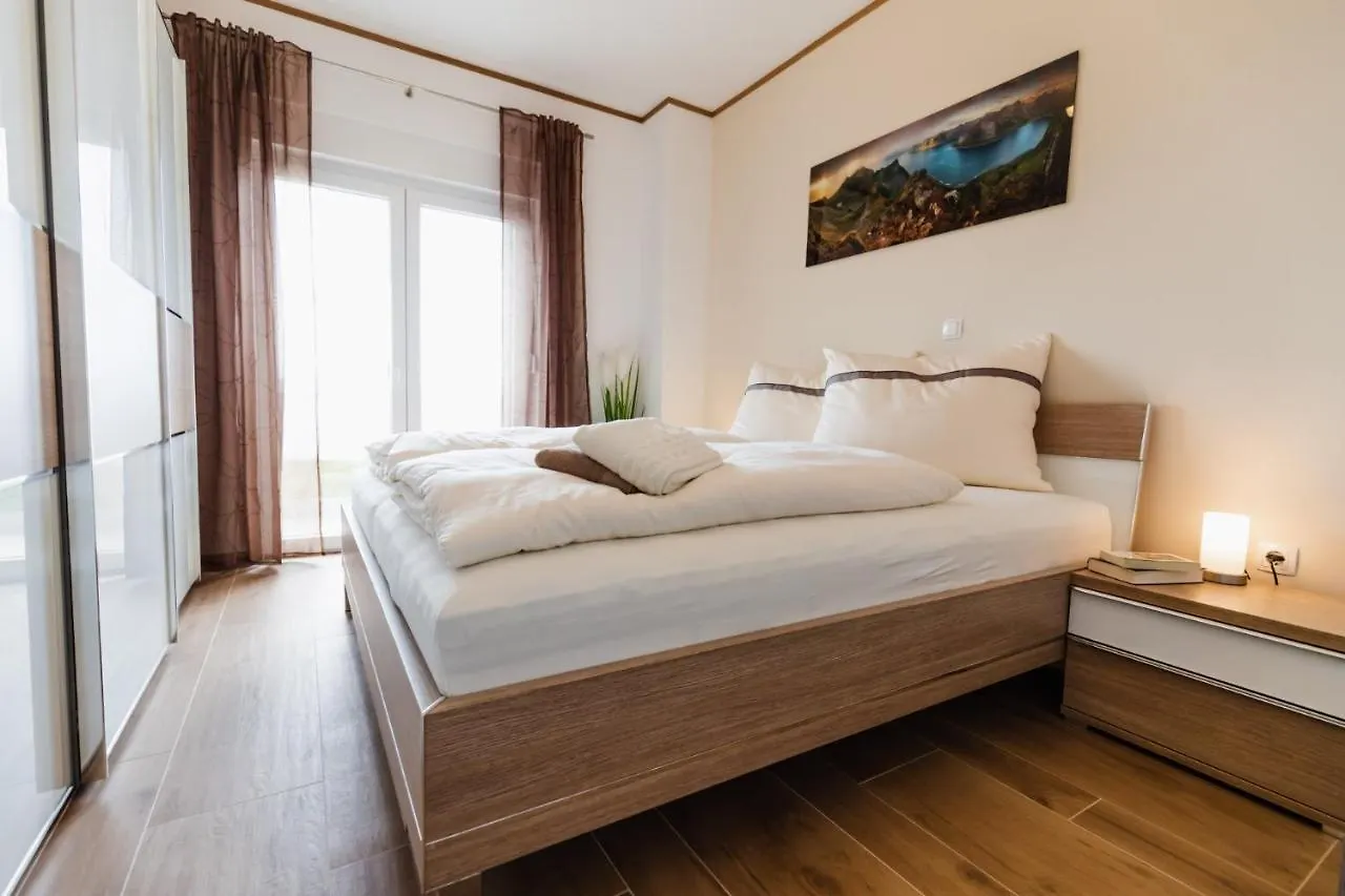 Beachfront Reiterer Villa V2 With Seaview 30 Meters From The Beach - Crowonder Luxury Rent Privlaka